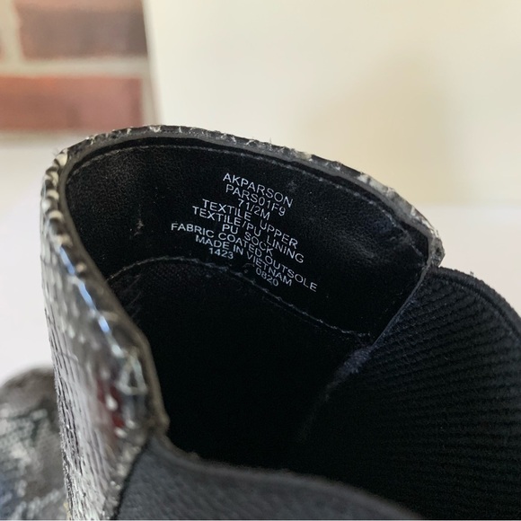 Anne Klein Womens Parson Animal Print Block-Heel Ankle Boots US 7.5 M - Picture 8 of 9